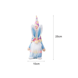 Škriatok s ušami v ružovej farbe