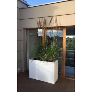 Pozdĺžny kvetináč biely/sivý do záhrady