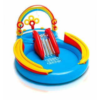 Dúhové vodné ihrisko pre deti