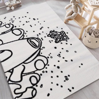 Koberec v sivej farbe