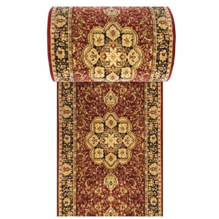 Metrážny vzorovaný koberec v červenej farbe