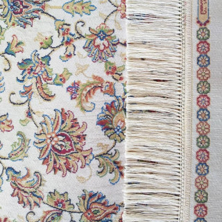 Exkluzívny hodvábny koberec v krémovej farbe