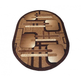 Oválny koberec v hnedej farbe s geometrickými tvarmi