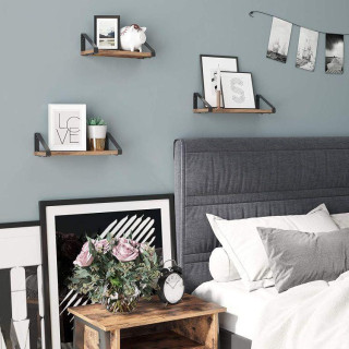 Sada 3 drevených závesných políc