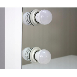 Biely kozmetický stolík s veľkým zrkadlom