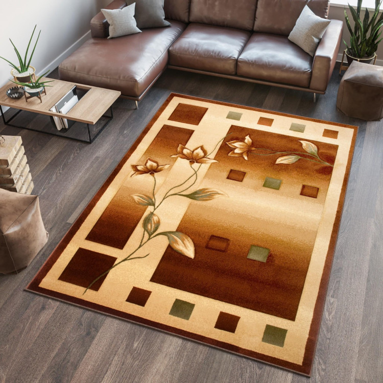 Moderný koberec s kvetinami