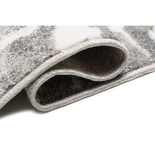 Moderný koberec so vzorom