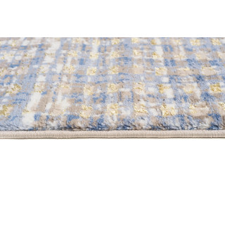 Vzorovaný koberec v jemných farbách