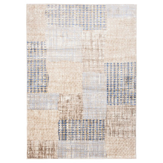 Vzorovaný koberec v jemných farbách