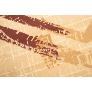 Koberec v béžovej farbe so vzorom