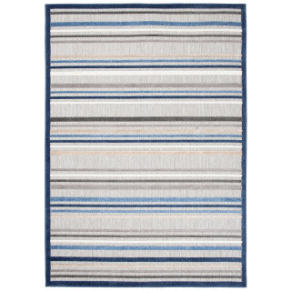 Sivý koberec s pásikavým vzorom