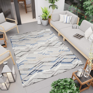 Sivý koberec s jemným vzorom