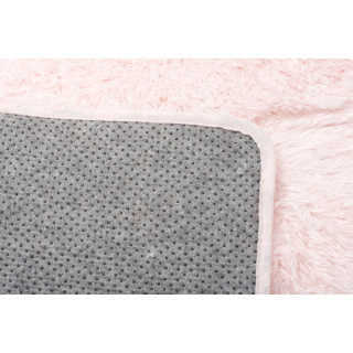 Svetloružový chlpatý koberec