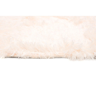 Krémový chlpatý koberec