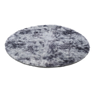 Okrúhly koberec v sivej farbe