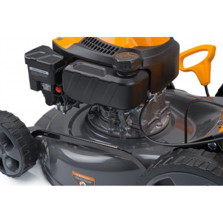 Bencinska kosilnica s pogonom in prostornino košare 62L