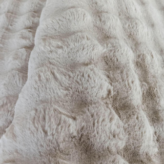 Shaggy 3D koberec v béžovej farbe