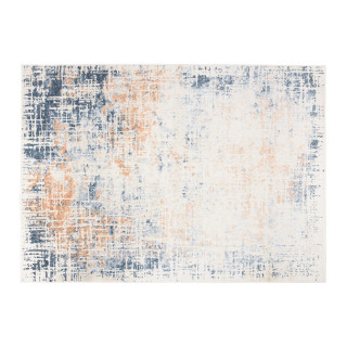 Koberec so vzorom v jemných farbách