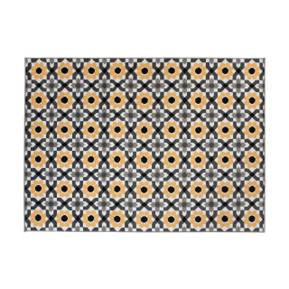 Sivý koberec so žltými kvetmi