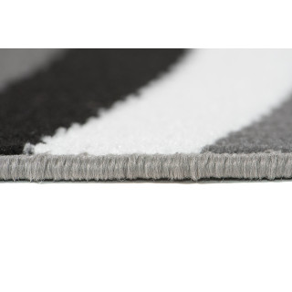 Sivý koberec s moderným vzorom