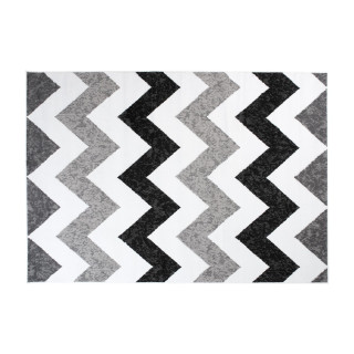 Sivý koberec s jednoduchým vzorom