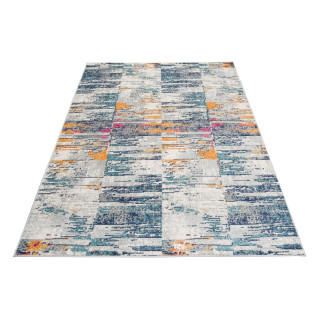 Moderný koberec s farebným vzorom