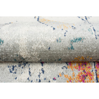 Sivo - biely vzorovaný koberec