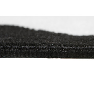 Kvetovaný koberec v sivo-žltej farbe