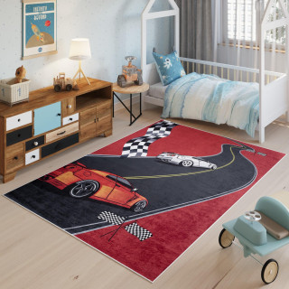 Detský koberec s motívom pretekárskej dráhy
