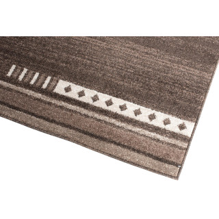 Hnedý koberec s hviezdou