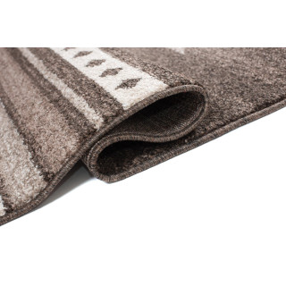 Hnedý koberec s hviezdou