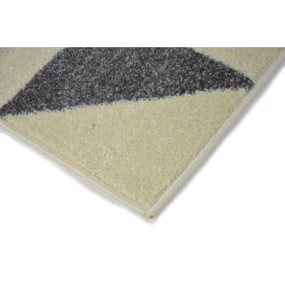 Moderný koberec v sivej farbe