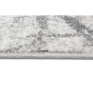 Svetlosivý koberec v elegantnom štýle