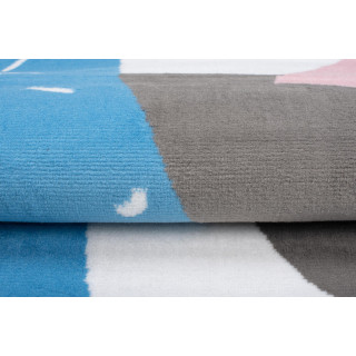 Modrý koberec s pandou