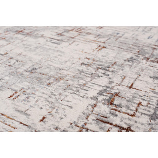 Krémový koberec so vzorom