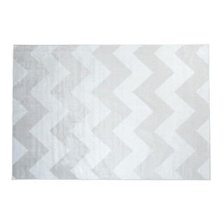 Strieborný koberec s jednoduchým vzorom