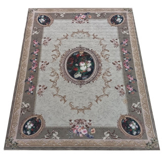 Koberec béžovej farby s kvetinovým vzorom