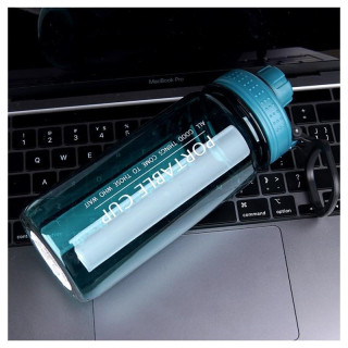 Fitness fľaša na vodu - 600 ml v zelenej farbe