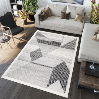 Moderna preproga v krem sivi barvi