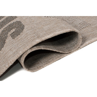 Bež preproga v modernem slogu