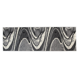 Siva preproga z modernim vzorcem