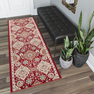 Červený metrážny koberec v štýle vintage