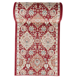 Červený metrážny koberec v štýle vintage