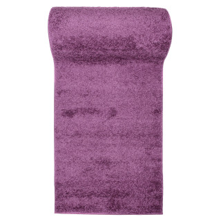 Fialový metrážny koberec