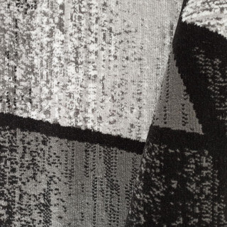 Vzorovaný koberec v modernom štýle