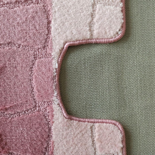 Kúpeľňová zostava koberčekov v ružovej farbe