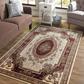 Hnedý koberec v štýle vintage