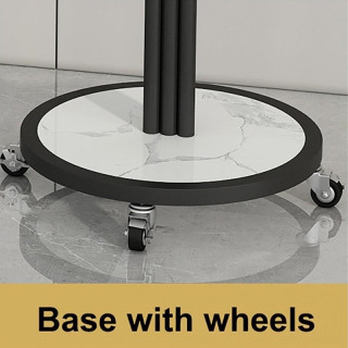 Čierny kovový stojan na kvety na kolieskach