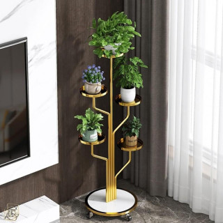 Kovový stojan na kvety v zlatej farbe