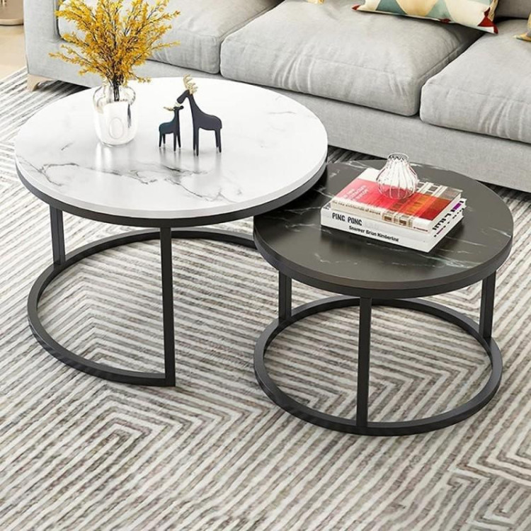 Čierno-biela sada okrúhlych konferenčných stolíkov 2v1